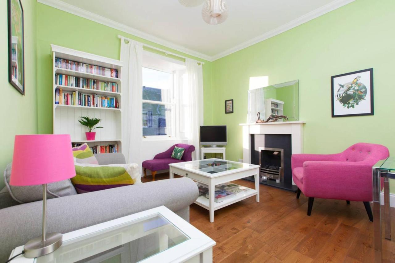 Bright And Modern Causewayside Apartment Edinburgh Exterior photo