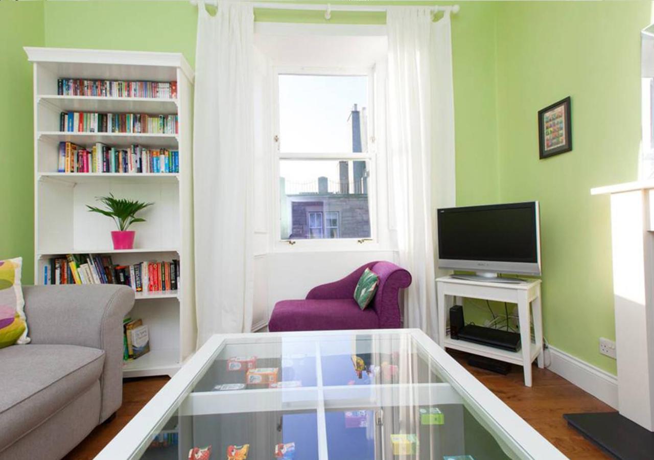 Bright And Modern Causewayside Apartment Edinburgh Exterior photo