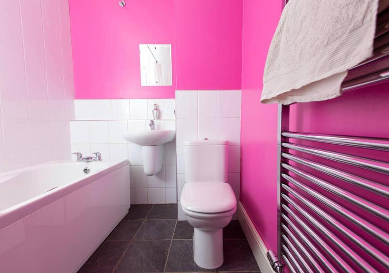 Bright And Modern Causewayside Apartment Edinburgh Exterior photo